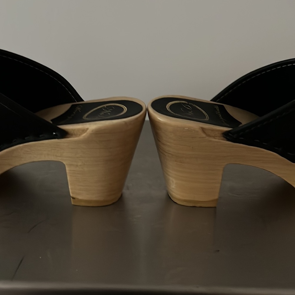 No 6 black leather mid- heel open toe clogs - Picture 7 of 12